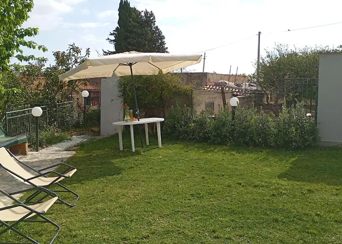 Casa Del Gelso Tra Palermo E Cefalu